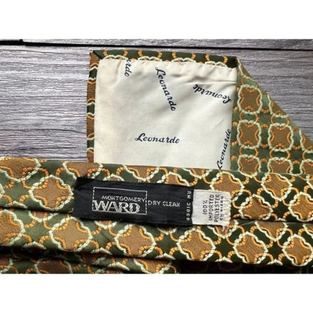 Vintage Montgomery Ward‎ Retro Geometric Pattern Tie Gold Green Diamond Print